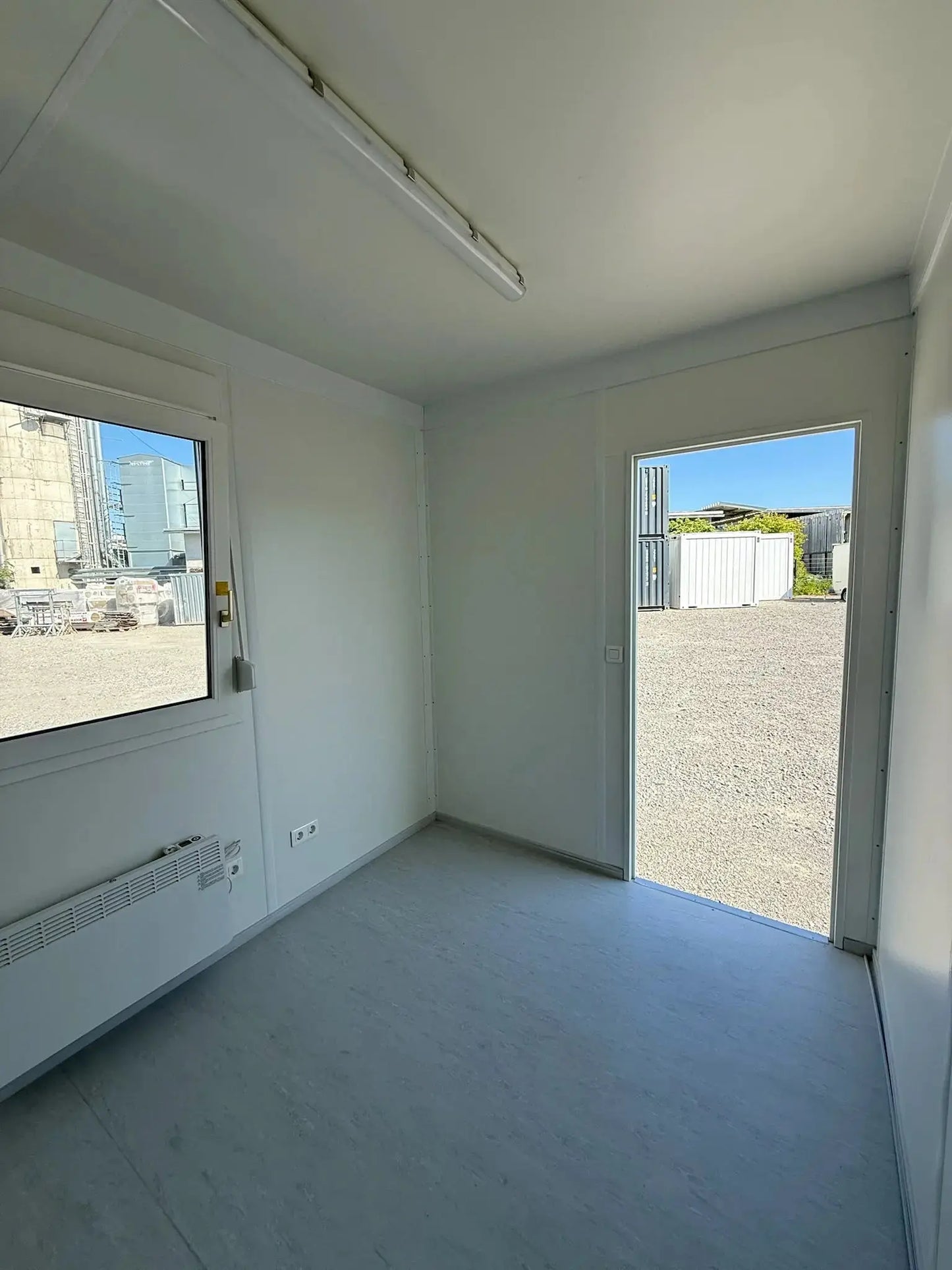 Bürocontainer BasicLine 20' Miete (Kopie) Containex