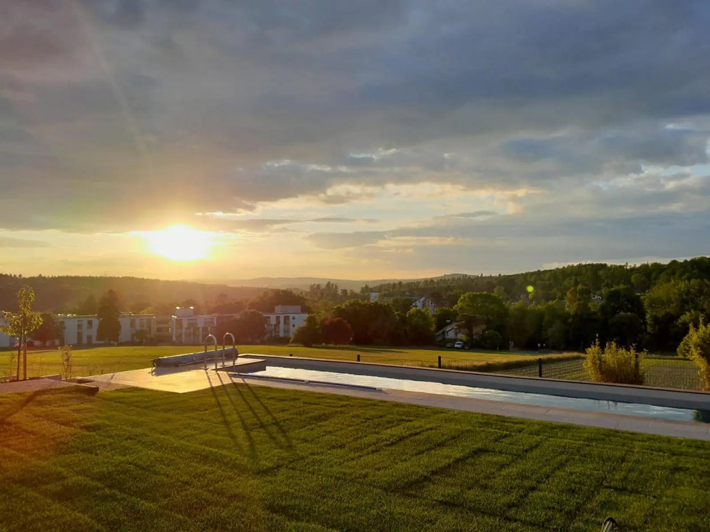 Container Pool BBT Bäuerle Bau Team