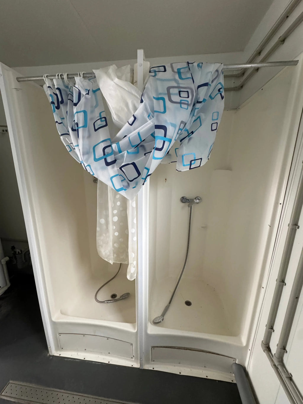 Sanitärcontainer 20' Gebraucht BBT Bäuerle Bau Team