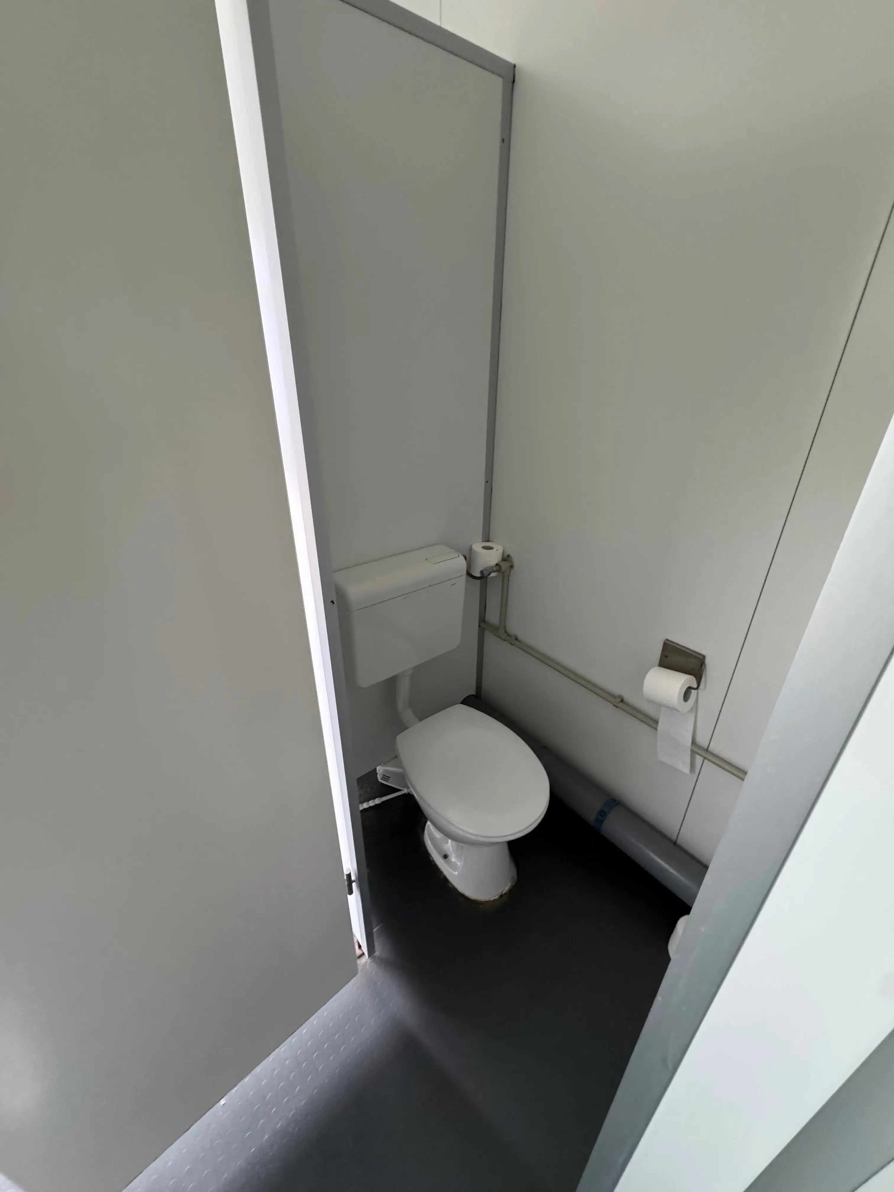 Sanitärcontainer 20' Gebraucht BBT Bäuerle Bau Team